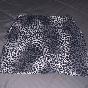 Skirt cheetah print